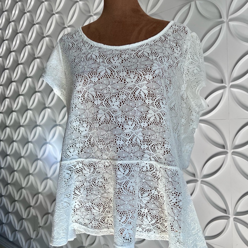 Torrid White Lace Blouse T5